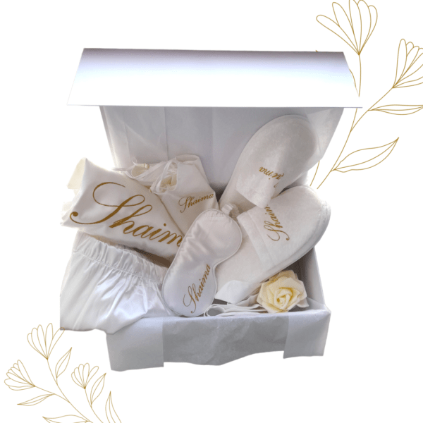 coffret peignoir avec pantalon satin